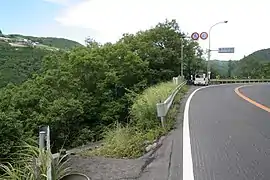 The entrance to mountain path leading to the station from the nearest main road.