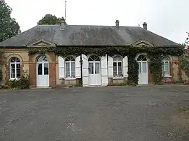 The town hall in Jaméricourt