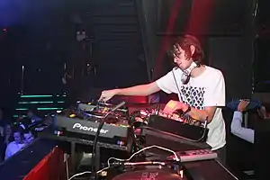Holden at a performance at Pacha, New York