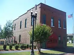 Jacksonville Fire Museum is adjacent to Metropolitan Park.