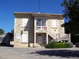 The town hall in Jusix