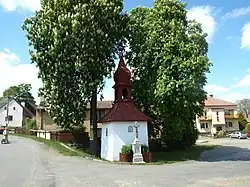 Chapel in the centre of Radňoves