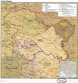 Ramban district is in the Jammu division (shown with neon blue boundary) of Indian-administered Jammu and Kashmir (shaded in tan in the Kashmir region of India