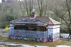 Vandalised bandstand in 2007, before its 2013 restoration.