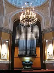 The pipe organ in 2009