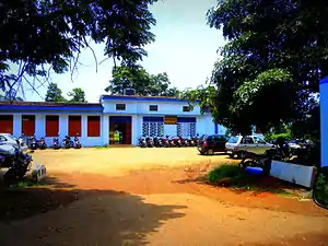 Kilikollur railway station entrance