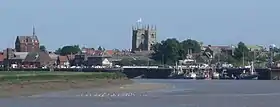 King's Lynn, best known for both King's Lynn Minster and a statue to George Vancouver. The town is the administrative centre and largest settlement in the borough.