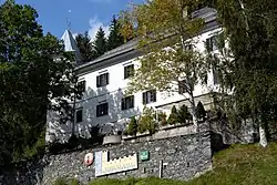 Thurnhof Castle