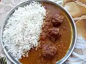 Sauced meatballs with rice