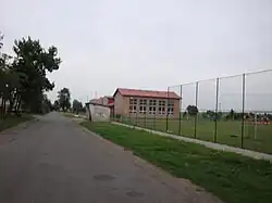 School and playground in Krąplewice