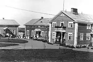 A "municipal home" (kunnaliskoti) for those unable to provide themselves in Haapajärvi in pre-war Finland