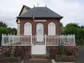 The town hall in Léaupartie