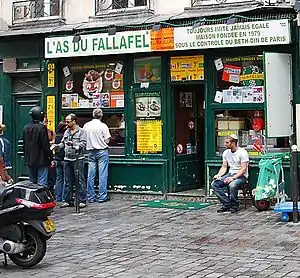 L'As du Fallafel, a popular Kosher restaurant on Rue des Rosiers