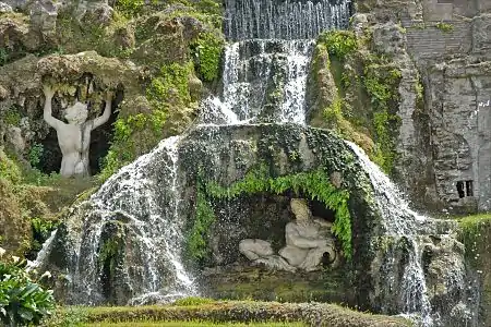 Statues symbolizing the Aniene River (left) and Apennine mountains (right)