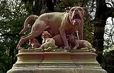 "La Chienne" by entrance to the Garden of the “Grand Rond” in Toulouse.