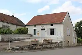 The town hall in Lachapelle-en-Blaisy