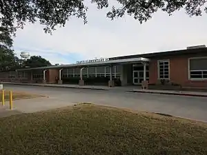 Travis Elementary School