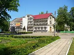 Krasnoznamensky District Administration building in Krasnoznamensk