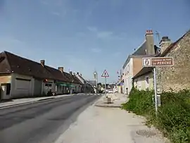 A road in Le Gué-de-la-Chaîne