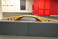 Wooden model corresponding to Leonardo da Vinci's bridge design.