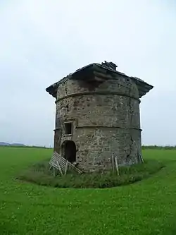 Leuchars Castle, Doocot