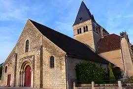 The church in Ligny-le-Châtel