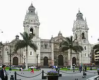 The seat of the Archdiocese of Lima is Catedral Basílica San Juan Apóstol y Evangelista.