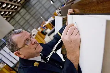 A Liveried Waiter writes in the Loss Book