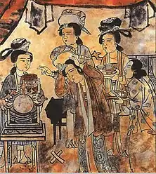 Song dynasty women wearing beizi; Northern Song dynasty.