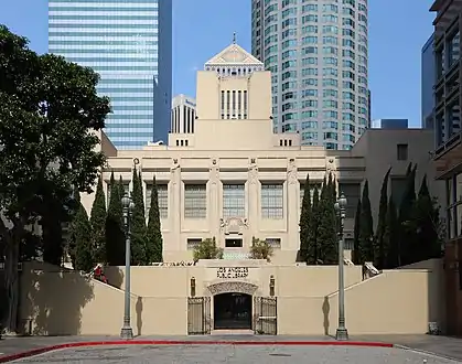 Richard J. Riordan Central Library (Los Angeles Public Library), 5th and Hope