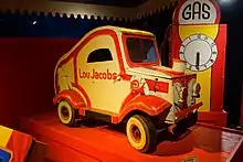 Lou Jacobs miniature clown car, 1951–1952, with gas pump