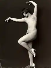 Louise Brooks took out an injunction suit to restrain de Mirjian from distributing his nude portraits of her.