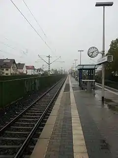 Mühlheim-Dietesheim railway station in October 2012.