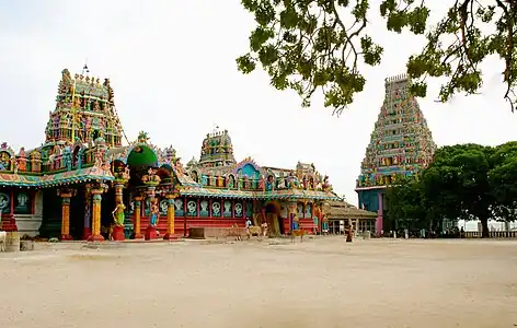 Front entrance of Nallur Kandaswamy temple.