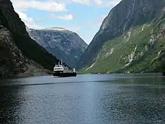 Ferry arriving at Gudvangen