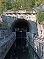 Shipping tunnel