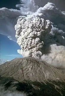 Image 31980 eruption of Mount St. Helens (from Portal:1980s/General images)