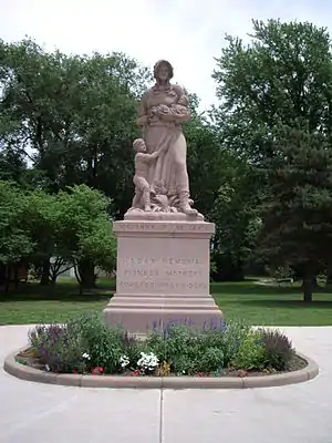 Madonna of the Trail monument in Council Grove (2005)