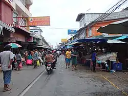 Typical atmosphere of Mahachai seafood market
