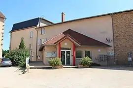 The town hall in Saint-Albain