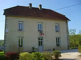 The town hall in Courtetain-et-Salans