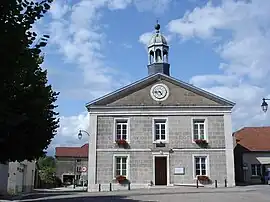 The town hall in Clefmont