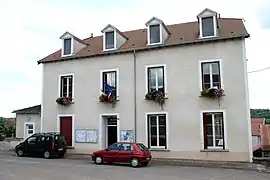 The town hall in Fresnes-sur-Apance
