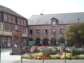 The town hall of Montfort-sur-Meu