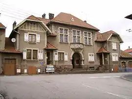 The town hall in Maixe