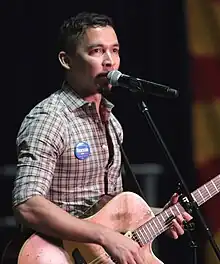 Makana performing for supporters of U.S. Senator Bernie Sanders at a campaign rally in Phoenix 2016