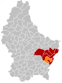 Map of Luxembourg with Flaxweiler highlighted in orange, and the canton in dark red
