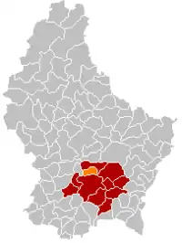 Map of Luxembourg with Walferdange highlighted in orange, and the canton in dark red