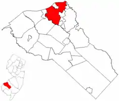 Location of West Deptford Township in Gloucester County highlighted in red (right). Inset map: Location of Gloucester County in New Jersey highlighted in red (left).