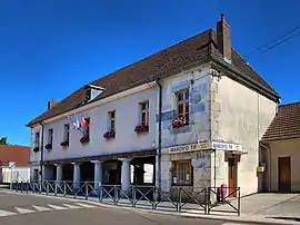 The town hall in Marchaux